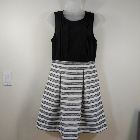 41 Hawthorn mixed media striped sleeveless black and white dress, size M - Picture 1 of 11